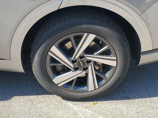 2026 Genesis GV70 3.5T Sport Advanced