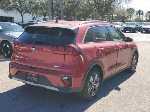 2020 Kia Niro LXS