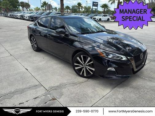 2021 Nissan Altima SR FWD