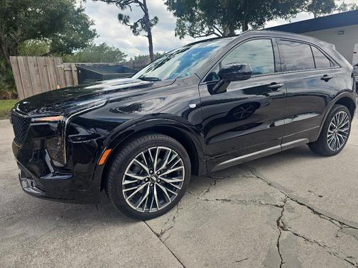 Stellar Black Metallic 2024 Cadillac XT4 Sport