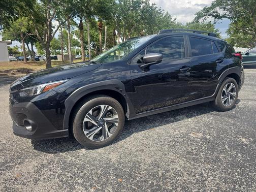 Crystal Black Silica 2024 Subaru Crosstrek Premium