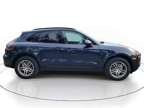 2018 Porsche Macan Macan 1-Owner No Accidents