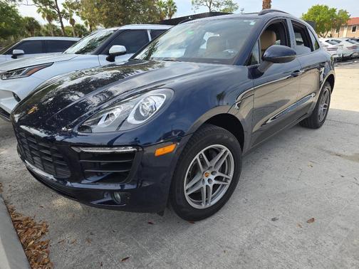 2018 Porsche Macan Macan 1-Owner No Accidents