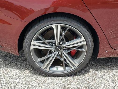 2025 Genesis G70 2.5T AWD