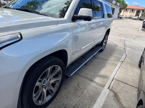 2015 Cadillac Escalade ESV Premium