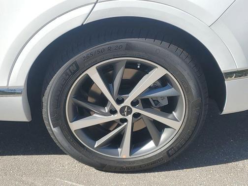 2026 Genesis GV80 2.5T Advanced