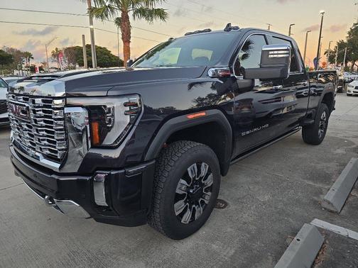 2024 GMC Sierra 3500 Denali