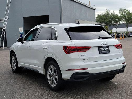 White 2024 Audi Q3 Premium 45 TFSI S line quattro Tiptronic