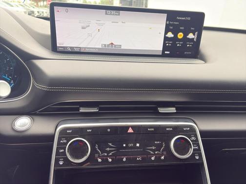 2023 Genesis GV80 2.5T