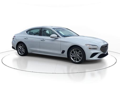 2022 Genesis G70 2.0T RWD
