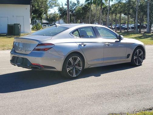 2025 Genesis G70 3.3T RWD Sport Advanced
