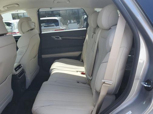 2026 Genesis GV80 2.5T