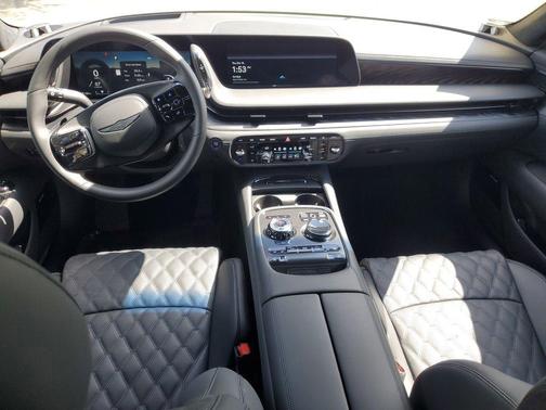 2026 Genesis G90 e-SC Prestige Black