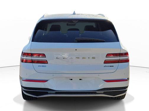 Alta White 2025 Genesis GV80 3.5T