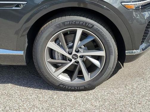 2025 Genesis GV80 2.5T