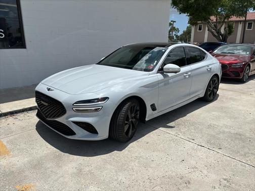 2022 Genesis G70 3.3T RWD
