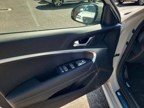 Vatna Gray 2026 Genesis G70 2.5T RWD