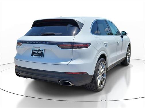 2021 Porsche Cayenne Base (Tiptronic)