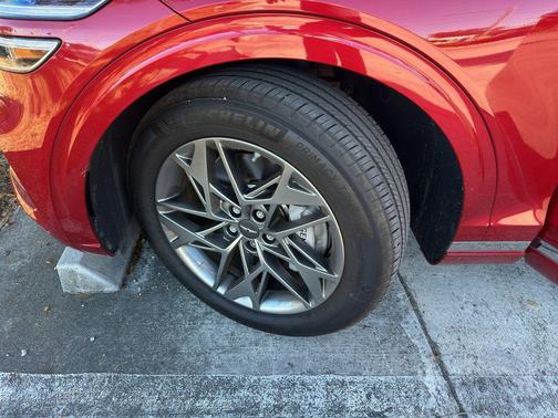 2024 Genesis GV70 2.5T AWD