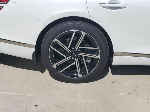 2026 Genesis G80 2.5T Advanced AWD