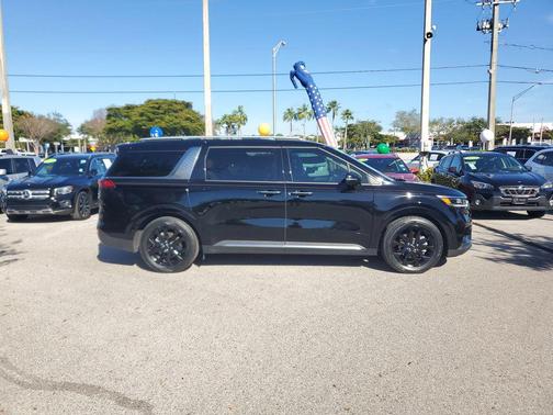 2024 Kia Carnival SX Prestige