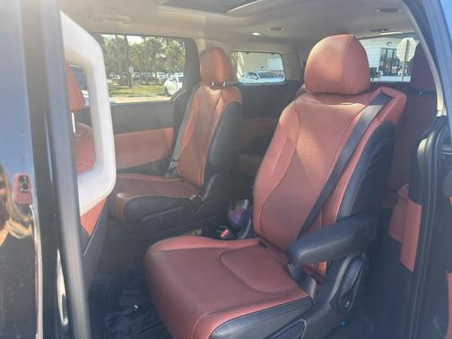 2024 Kia Carnival SX Prestige