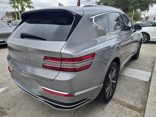 2025 Genesis GV80 2.5T