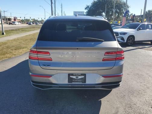 2025 Genesis GV80 2.5T
