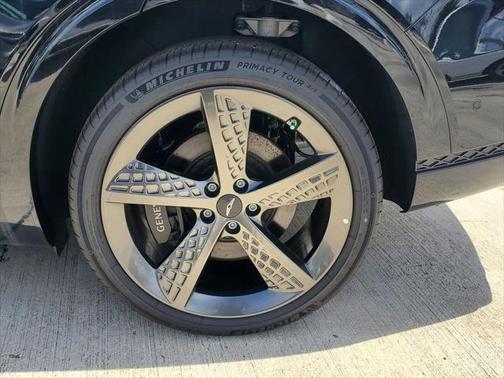 2025 Genesis GV70 3.5T AWD Sport