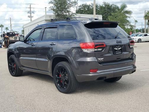 2019 Jeep Grand Cherokee Summit