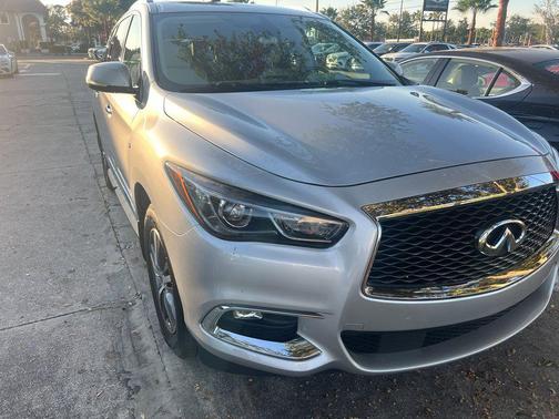 2020 INFINITI QX60 Luxe