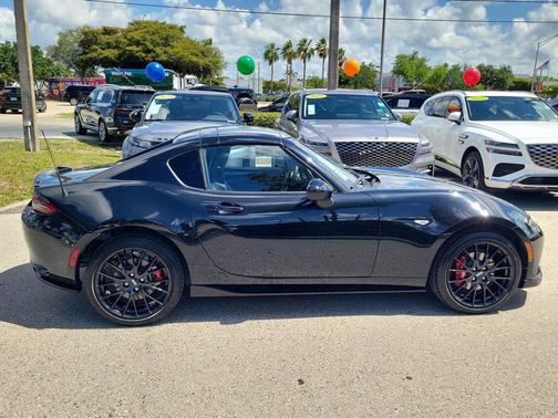 Jet Black Mica 2024 Mazda MX-5 Miata RF Club
