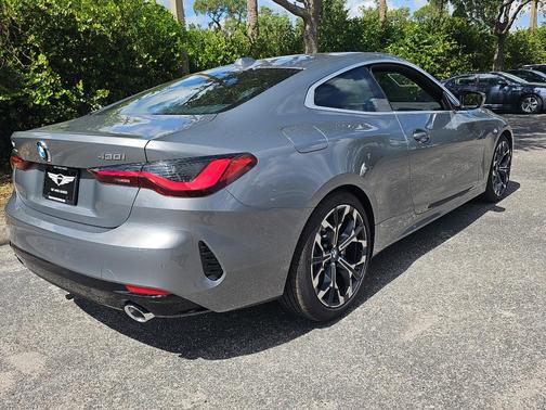 Skyscraper Grey Metallic 2025 BMW 430 i