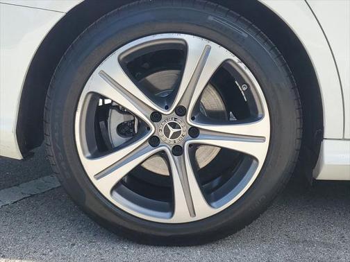 2019 Mercedes-Benz E-Class E 300