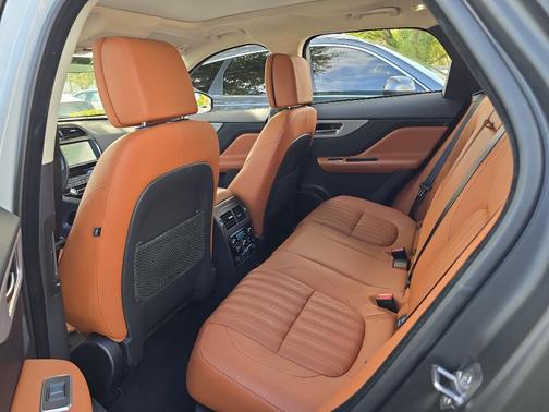 2020 Jaguar F-PACE Portfolio P300 AWD Automatic