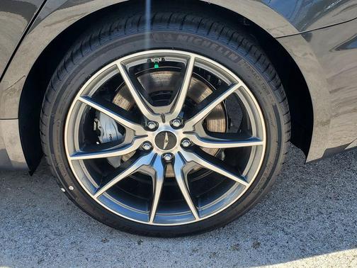 2026 Genesis G70 2.5T RWD