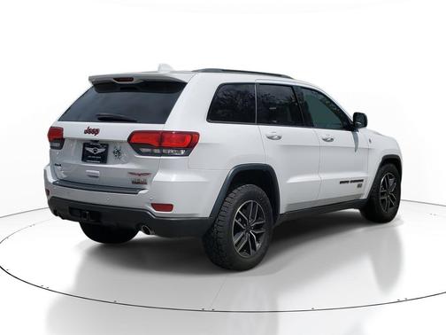 2020 Jeep Grand Cherokee Trailhawk