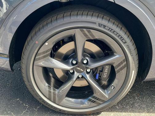 2026 Genesis GV70 2.5T Sport Prestige