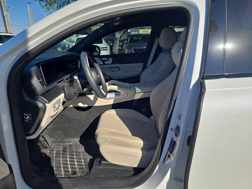 2025 Mercedes-Benz GLE 450 4MATIC