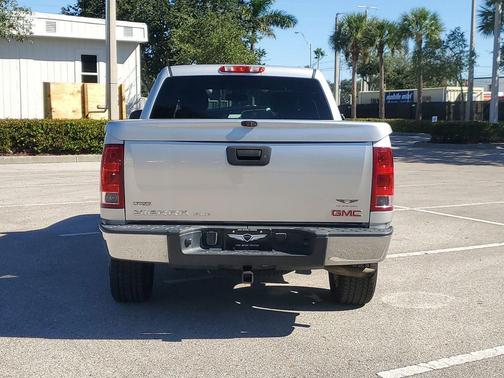 2011 GMC Sierra 1500 SLE