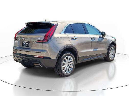 Latte Metallic 2023 Cadillac XT4 Luxury
