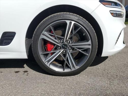 2025 Genesis G70 2.5T AWD