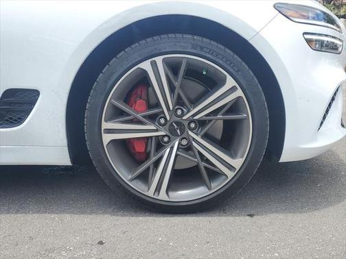 2024 Genesis G70 3.3T RWD Sport Advanced