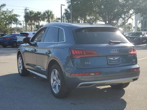 2018 Audi Q5 2.0T Premium Plus