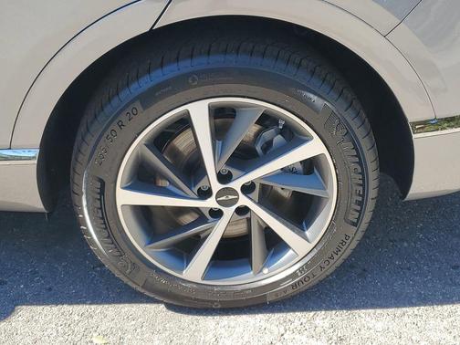 2026 Genesis GV80 2.5T