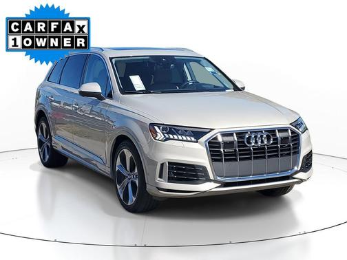 2022 Audi Q7 55 Prestige