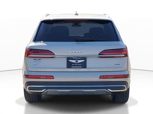 2022 Audi Q7 55 Prestige