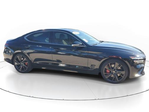 2022 Genesis G70 3.3T RWD