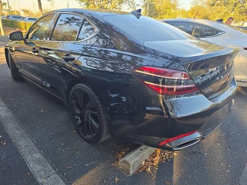 2022 Genesis G70 3.3T RWD