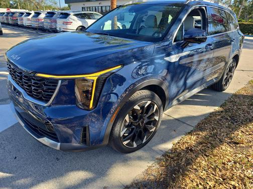 2025 Kia Sorento SX